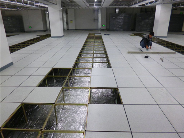 全鋼防靜電通風地板